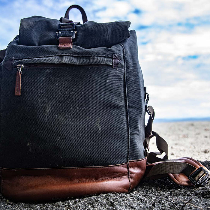 9 Reasons to Buy a Large Canvas Backpack